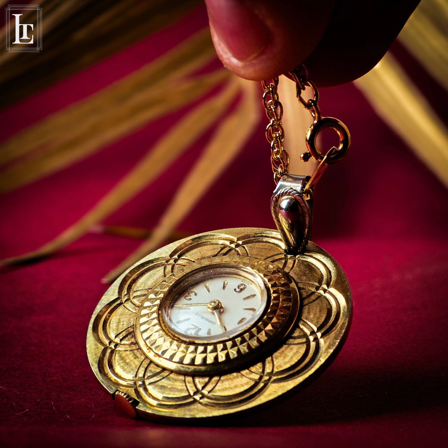 Caravelle orologio gioiello pendente