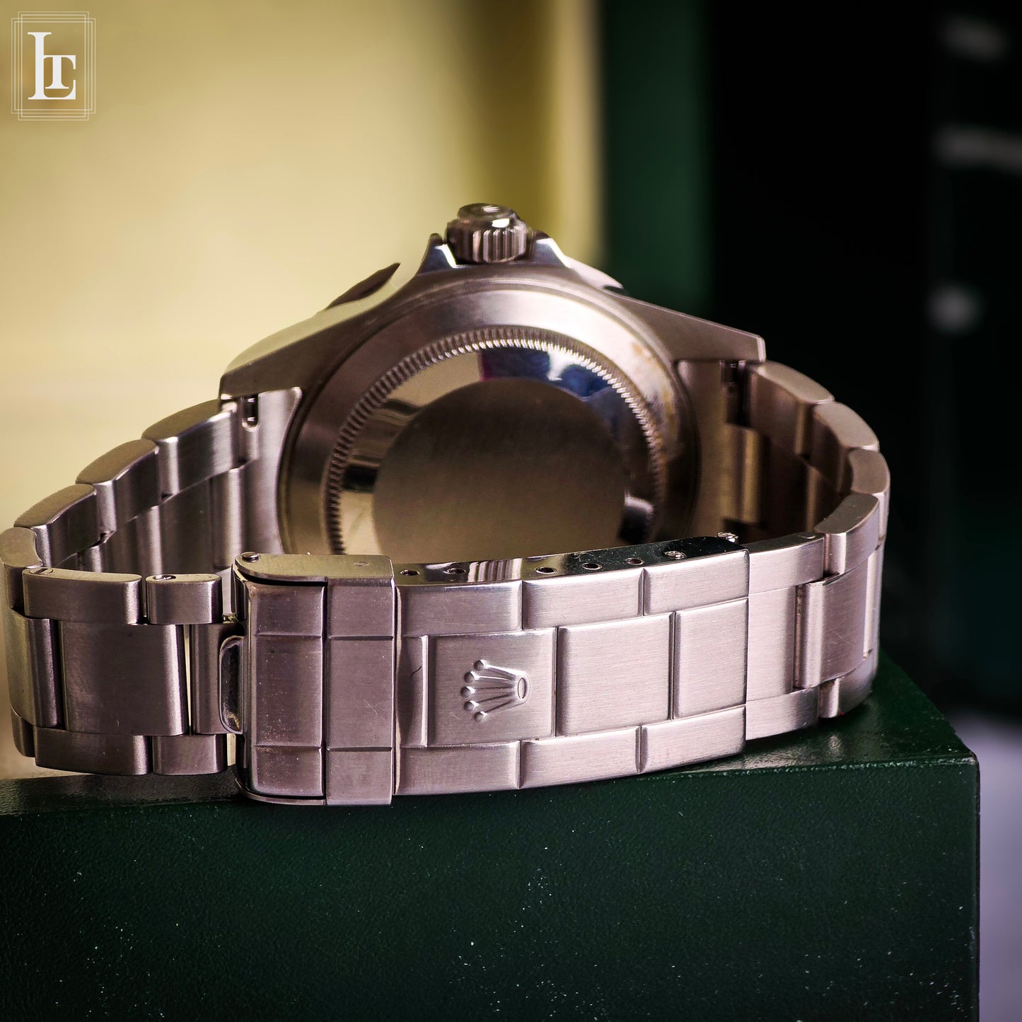 Rolex Submariner 16610 M serial