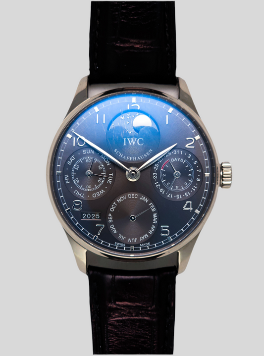 IWC Portoghese Calendario Perpetuo oro b&p IW502218