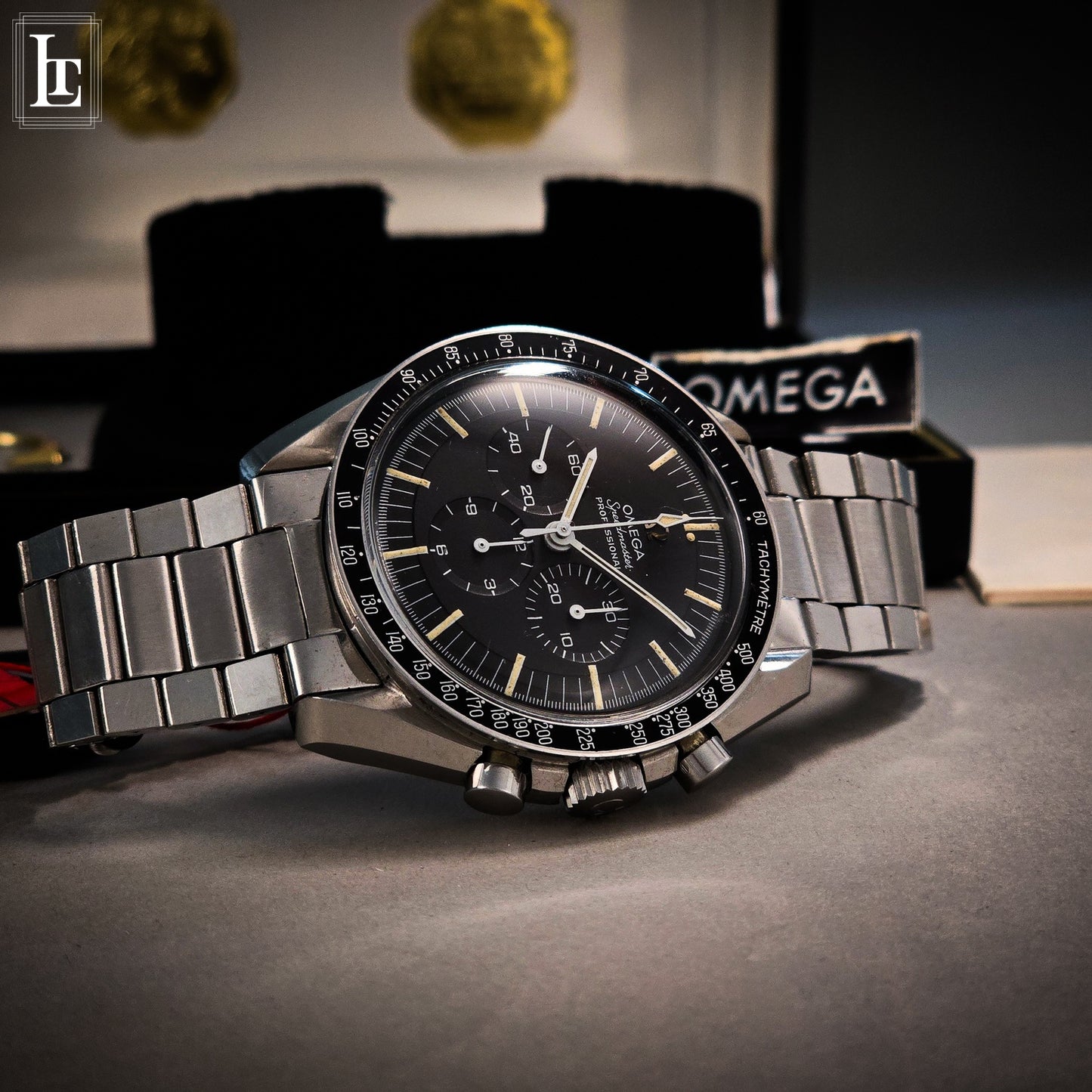 Omega Speedmaster Professional 105.012