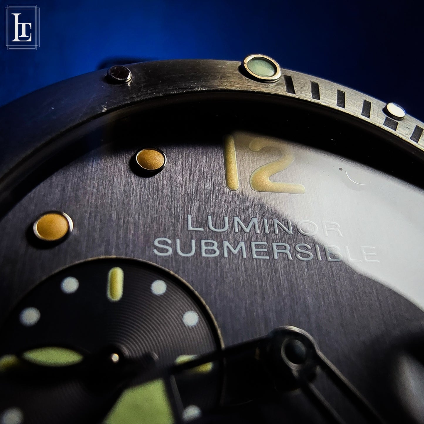 Officine Panerai Luminor Submersible PAM00025 Tritium Grey