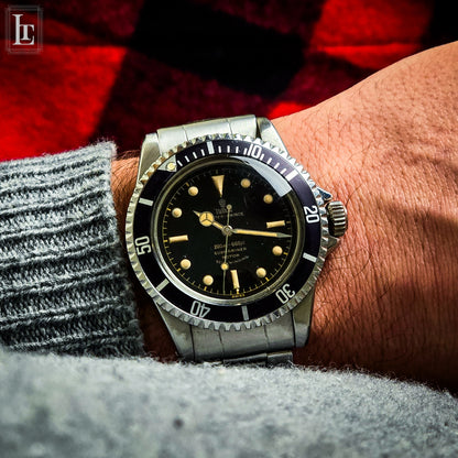 Tudor Submariner 7928 minuteria chiusa cornino gilt exclamation point