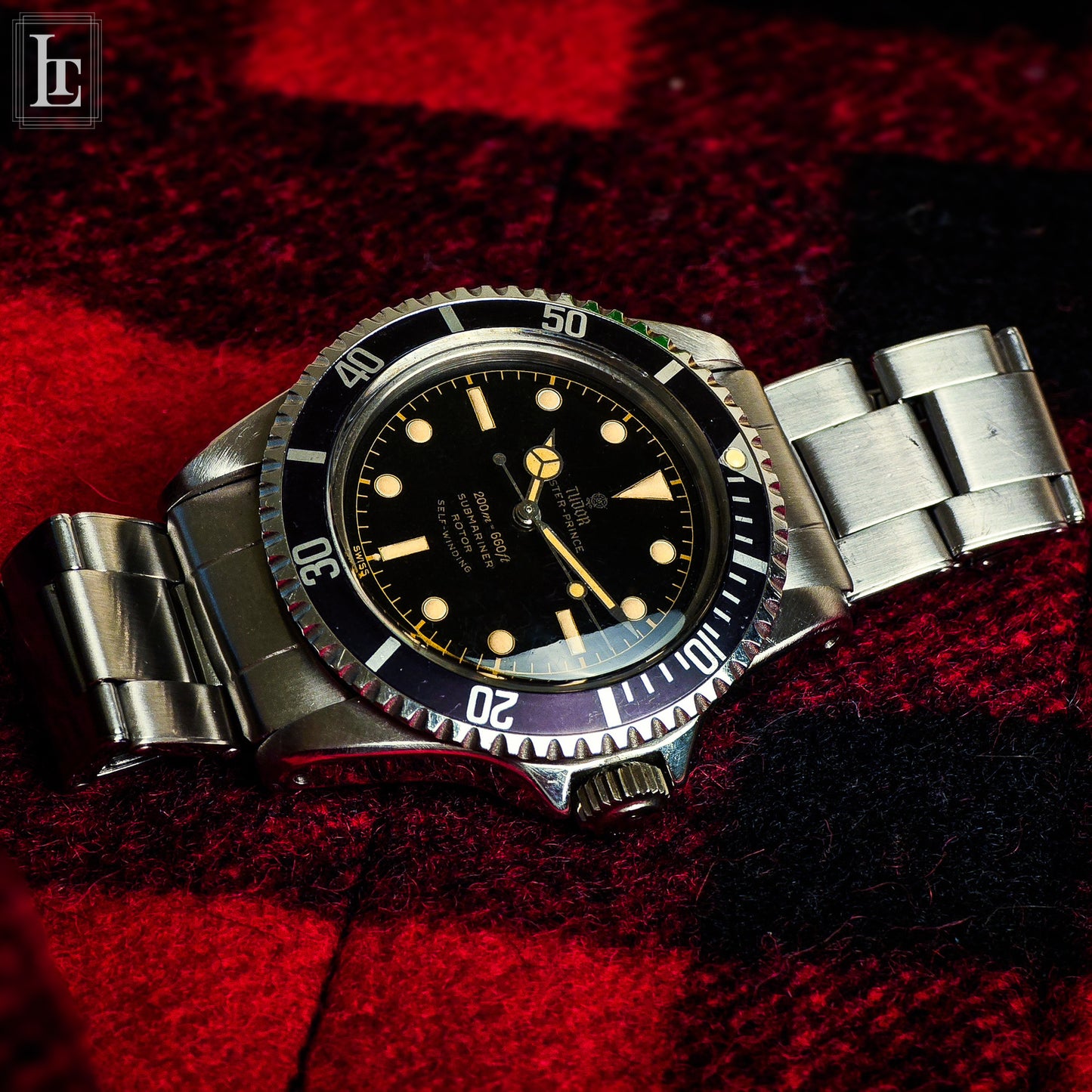 Tudor Submariner 7928 minuteria chiusa cornino gilt exclamation point