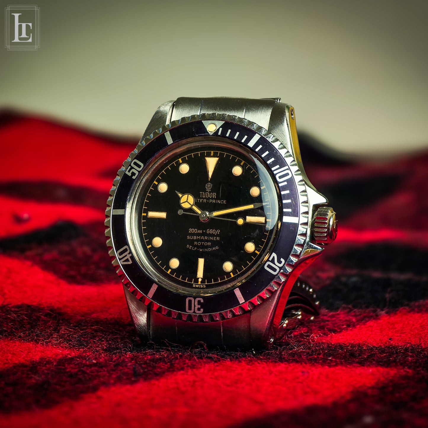 Tudor Submariner 7928 minuteria chiusa cornino gilt exclamation point