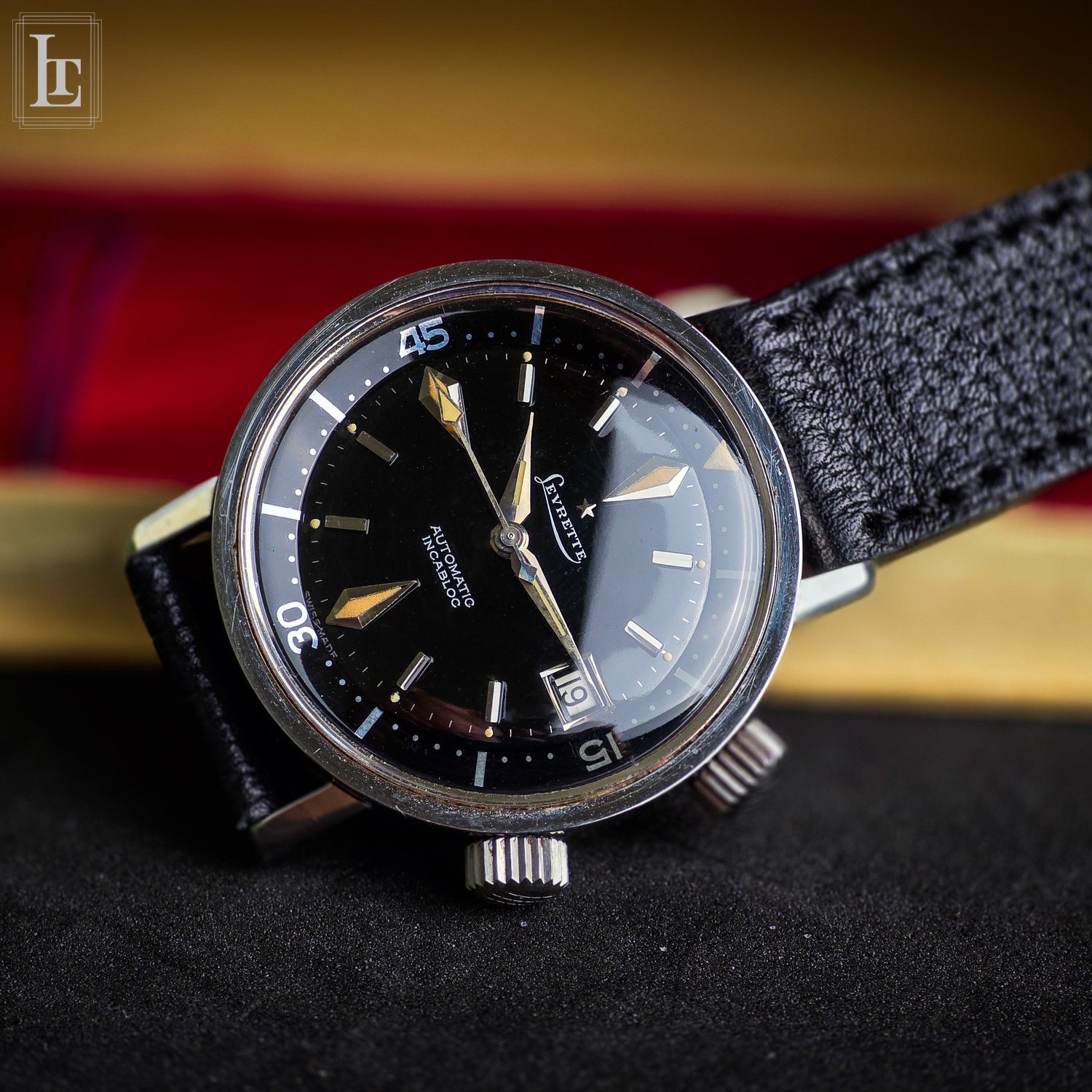 Levrette Diver 2 Crowns Tiger Shark Luxo Time Firenze levrette-diver-2-crowns-tiger-shark-luxo-time-firenze