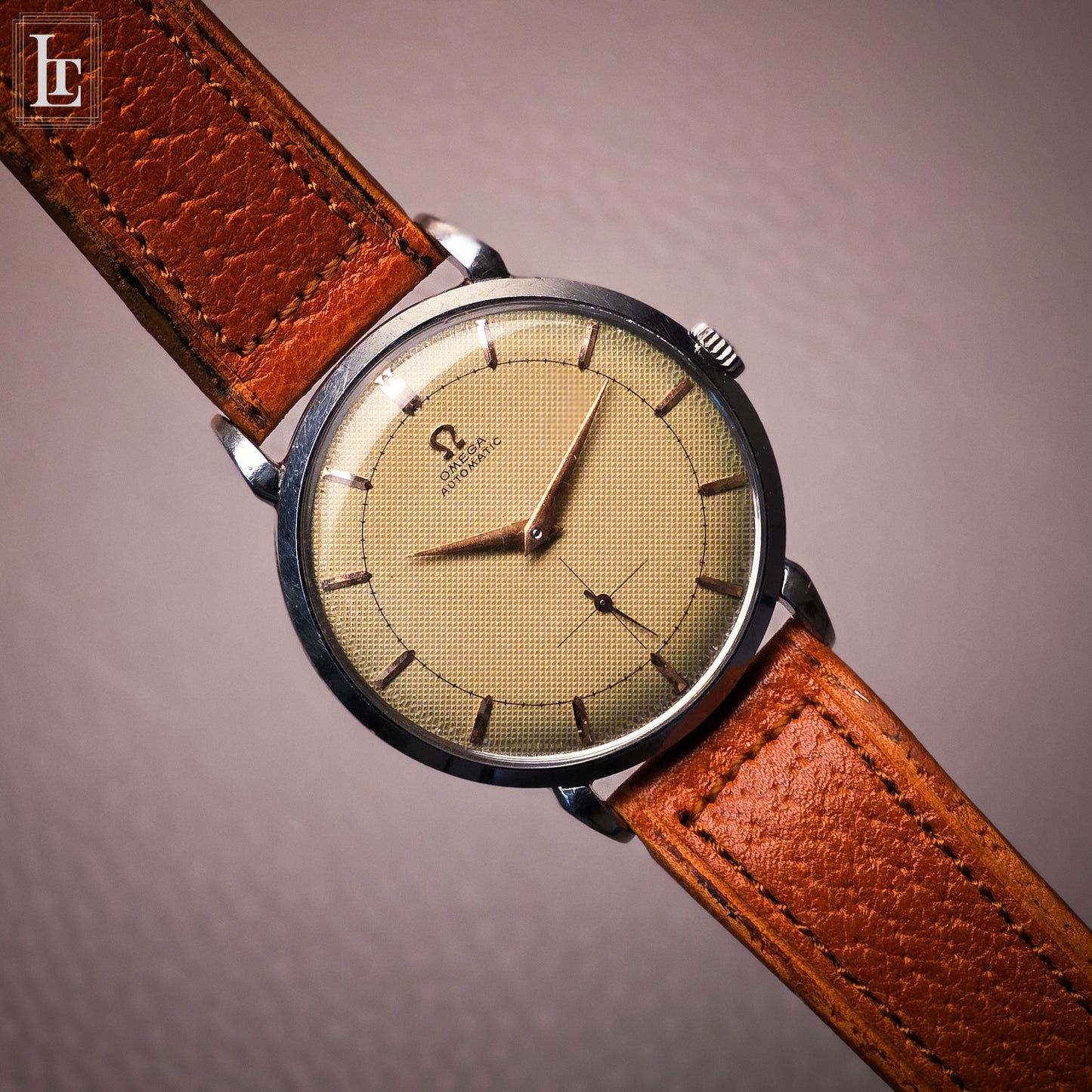 Omega acciaio nido d'api