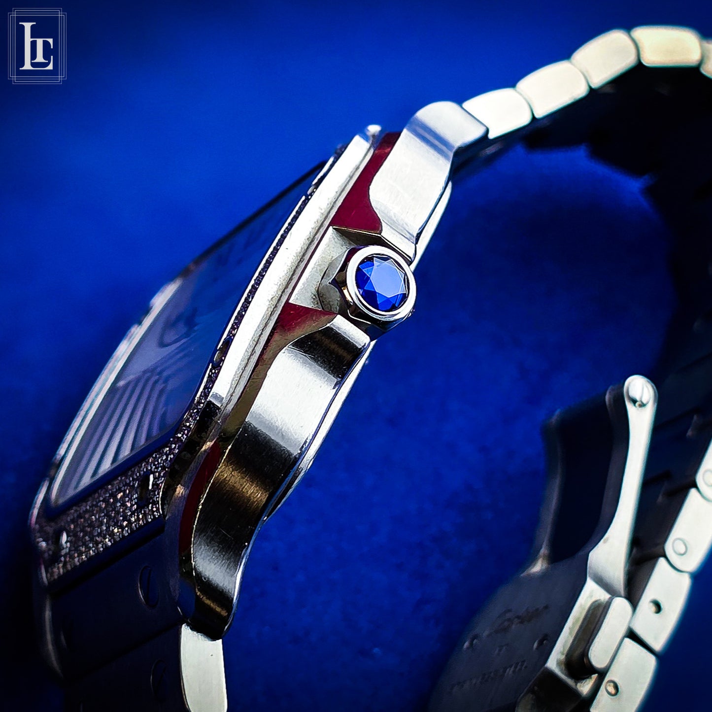 Cartier Santos Automatic brilliant-cut diamonds