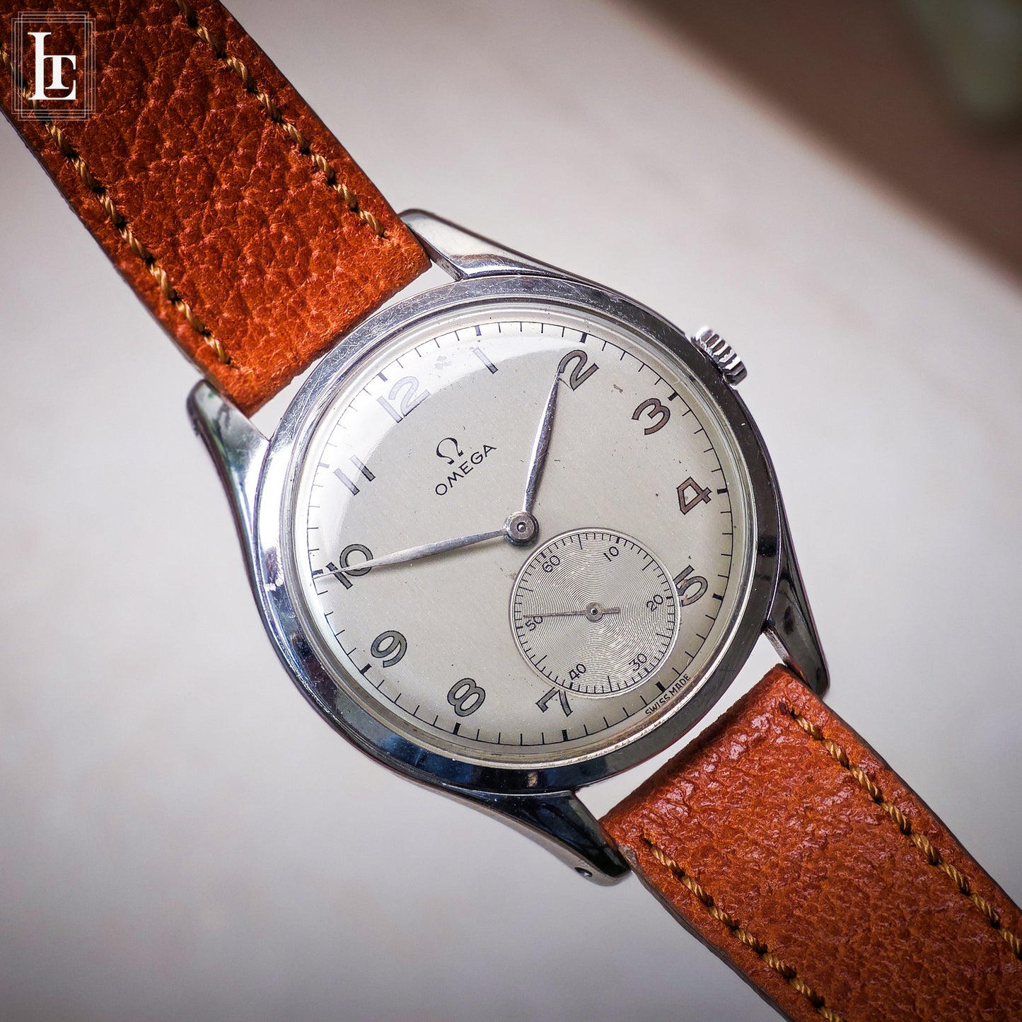 Omega Classic Oversize
