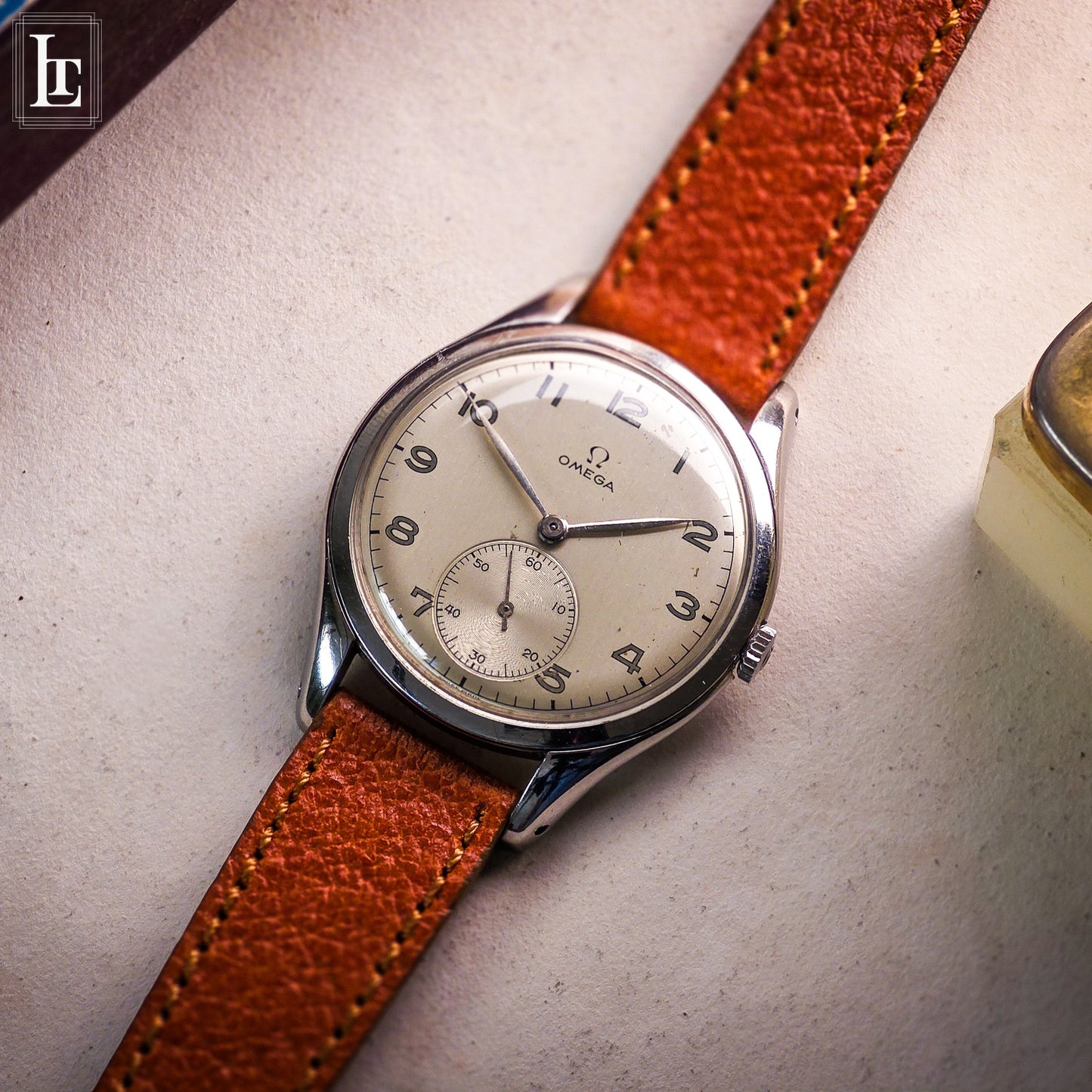 Omega Classic Oversize