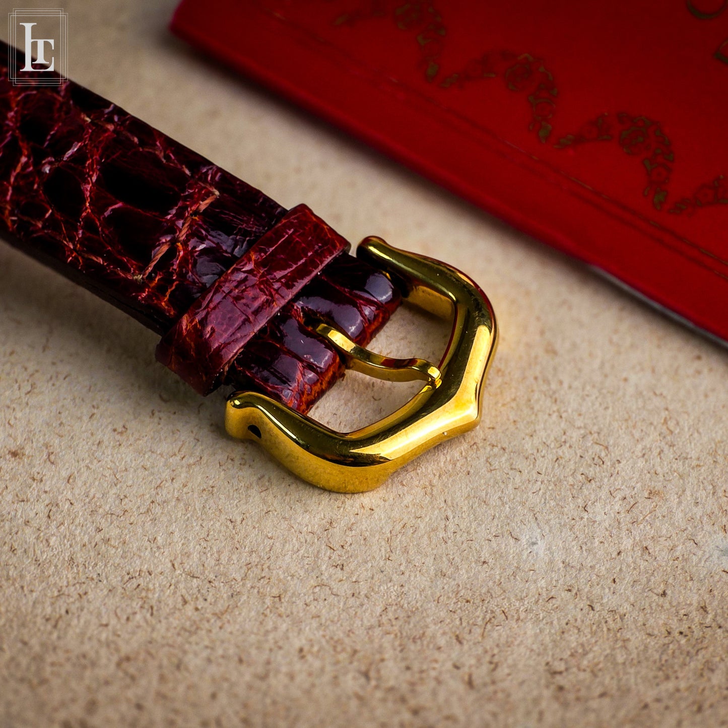 Cartier Tonneau Grand Taille yg