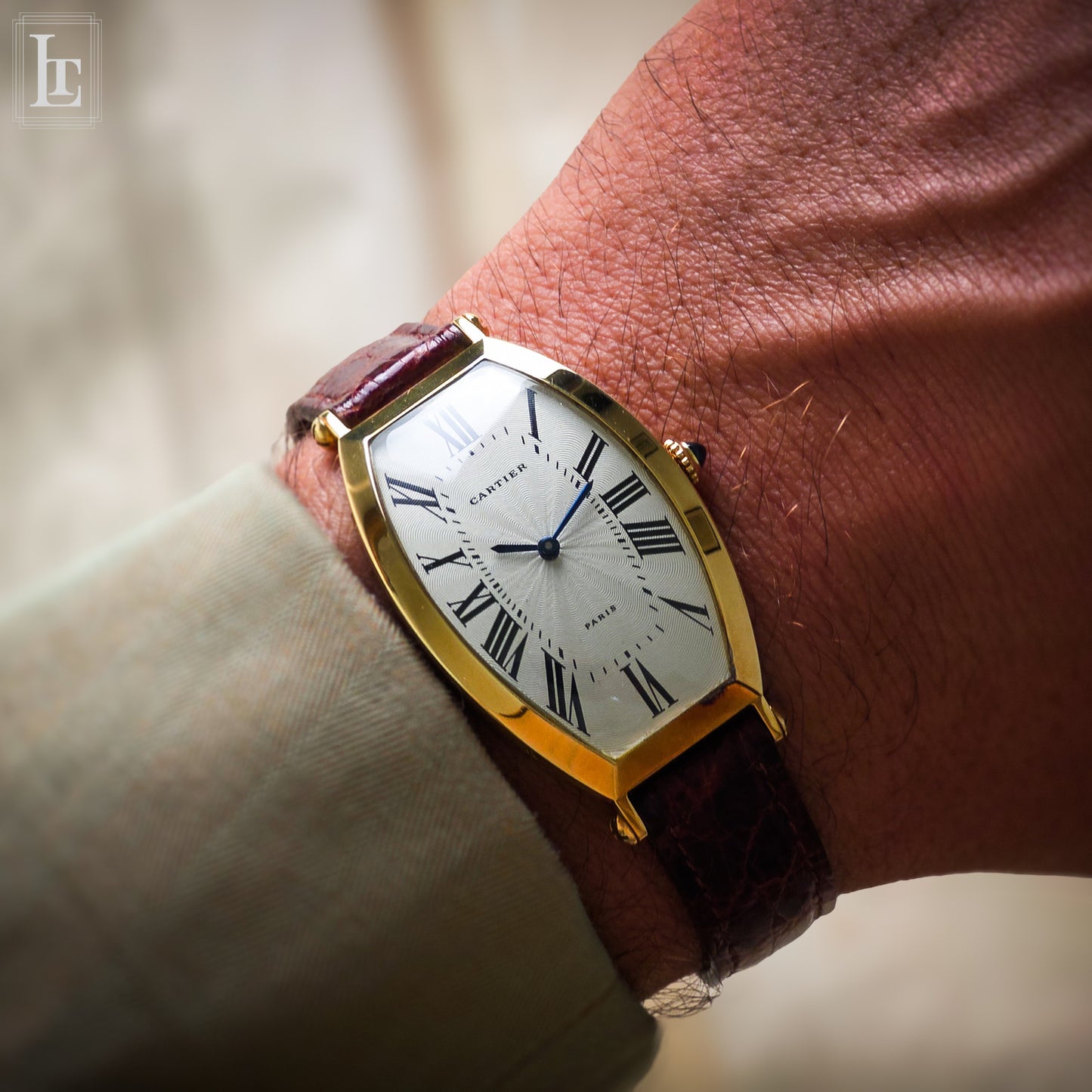 Cartier Tonneau Grand Taille yg