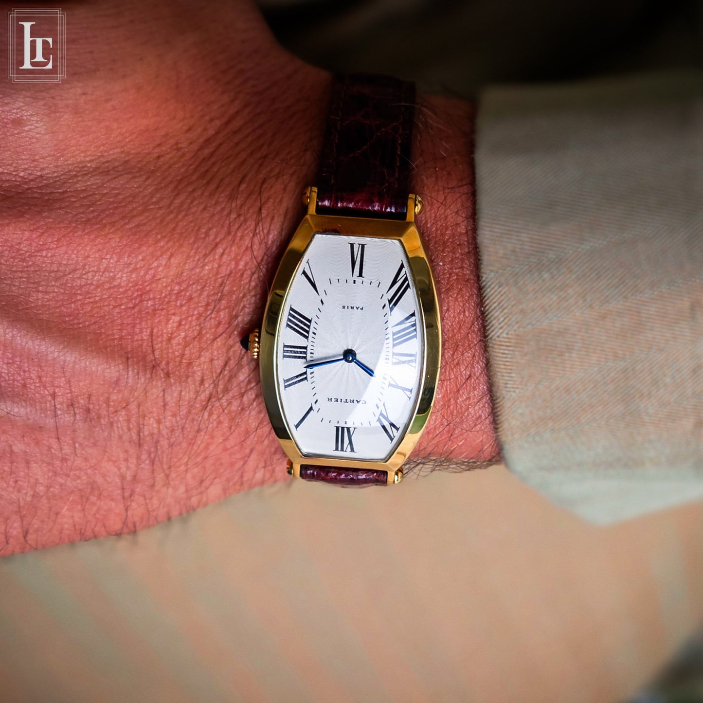 Cartier Tonneau Grand Taille yg