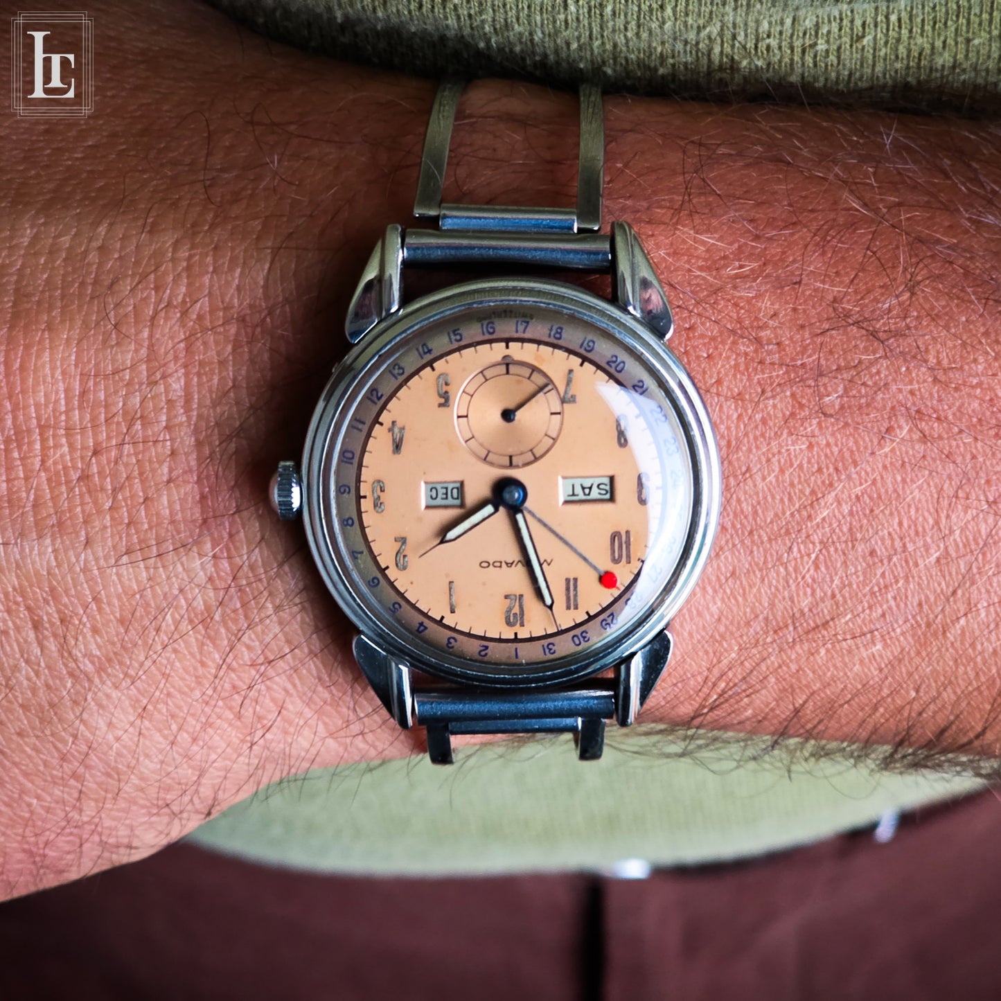 Movado Calendograph Salmon