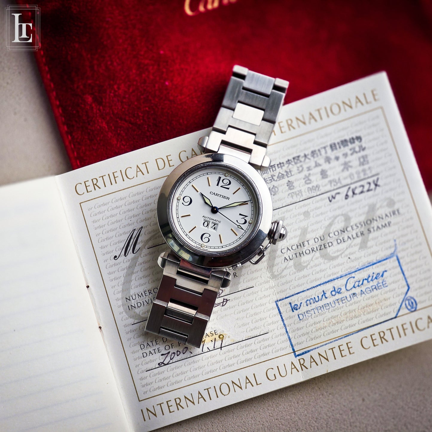 Cartier Pasha Ref. 2475 Gran Data white