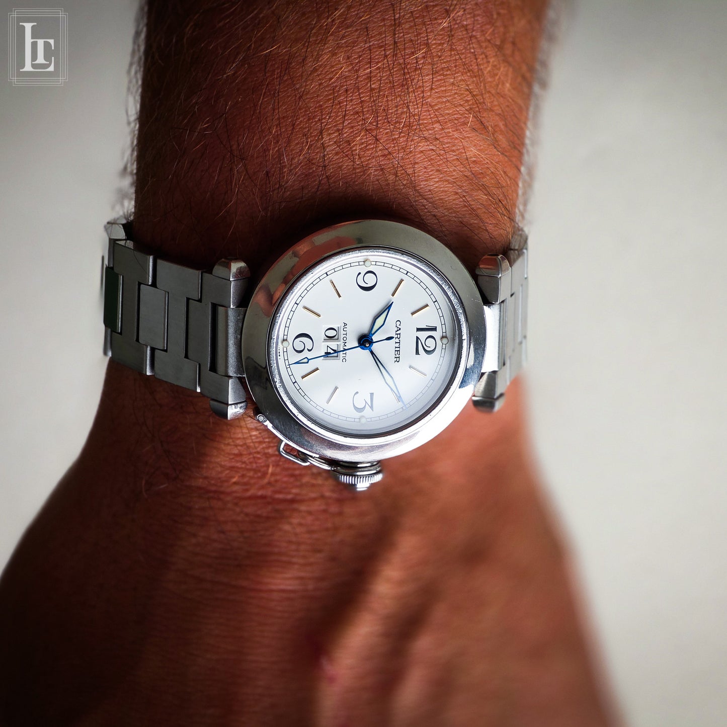Cartier Pasha Ref. 2475 Gran Data white