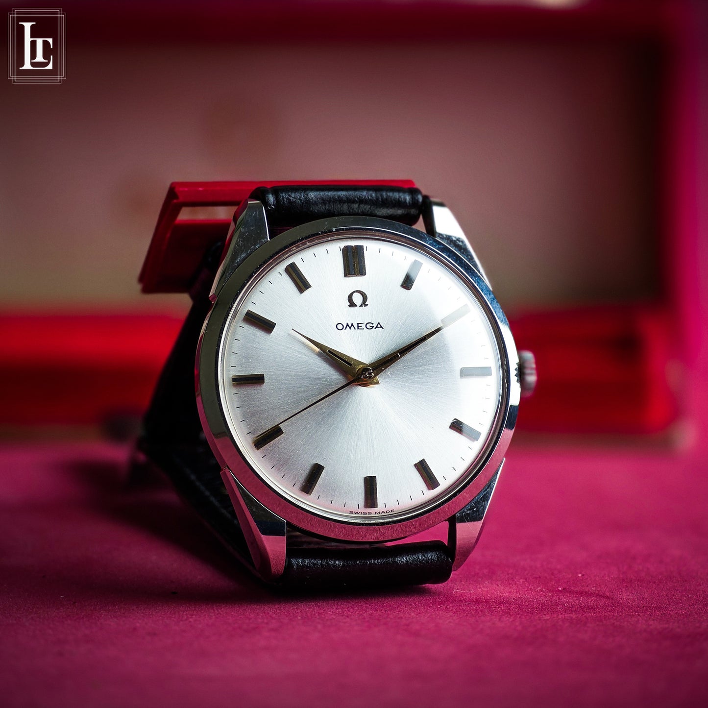 Omega Classic NOS