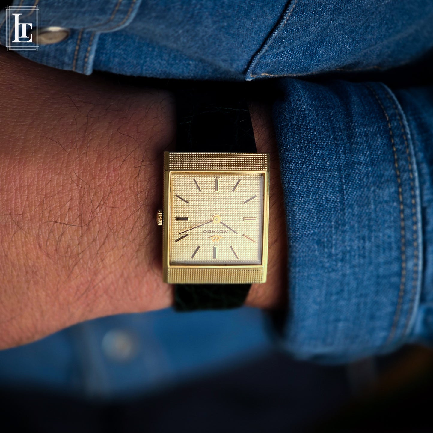 Movado "Clou de Paris" gold