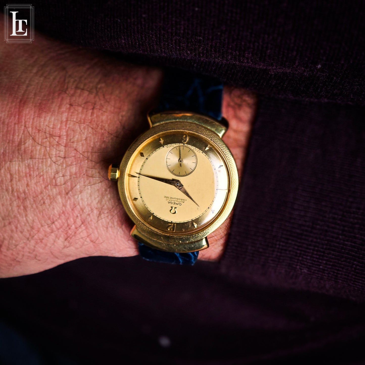 Omega Chronometre Gold Papillon