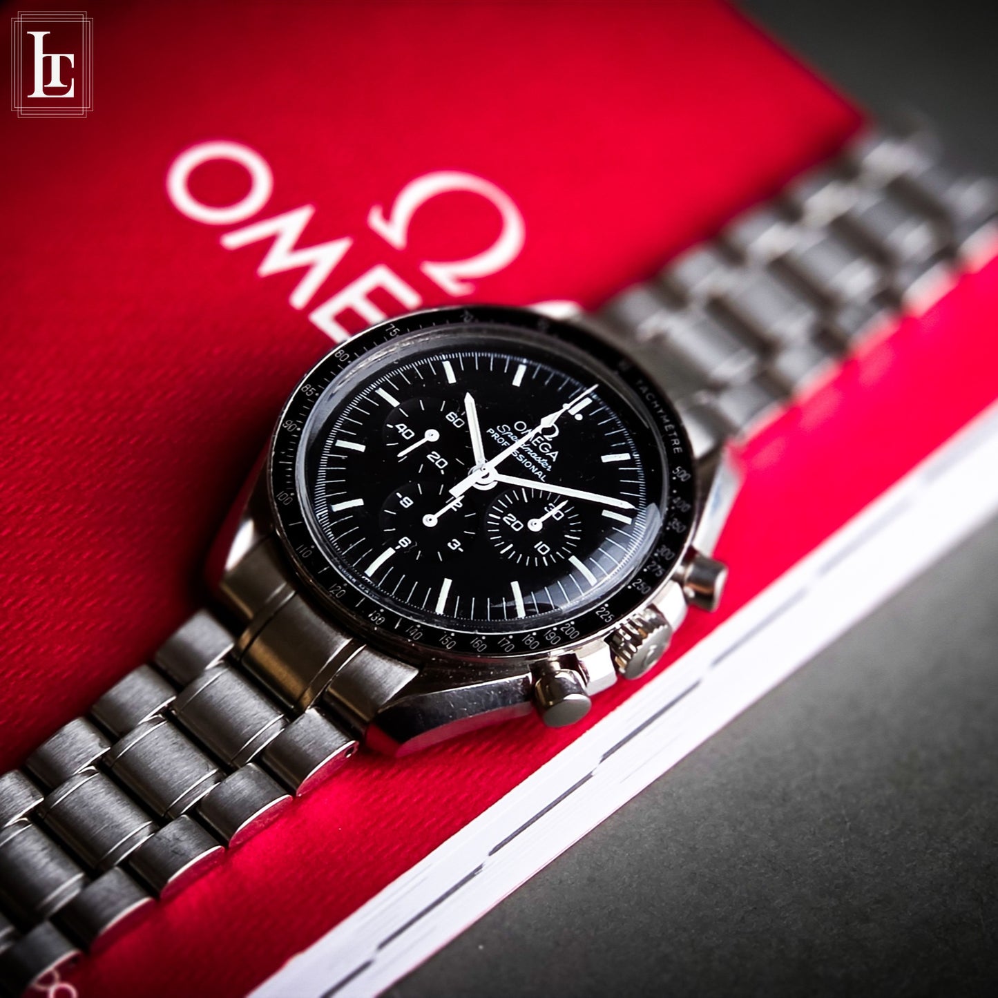 Omega Speedmaster Moonwatch Luminova