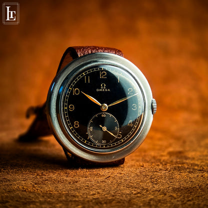 Omega UFO Disco Volante nero gilt
