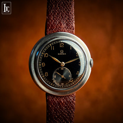 Omega UFO Disco Volante nero gilt