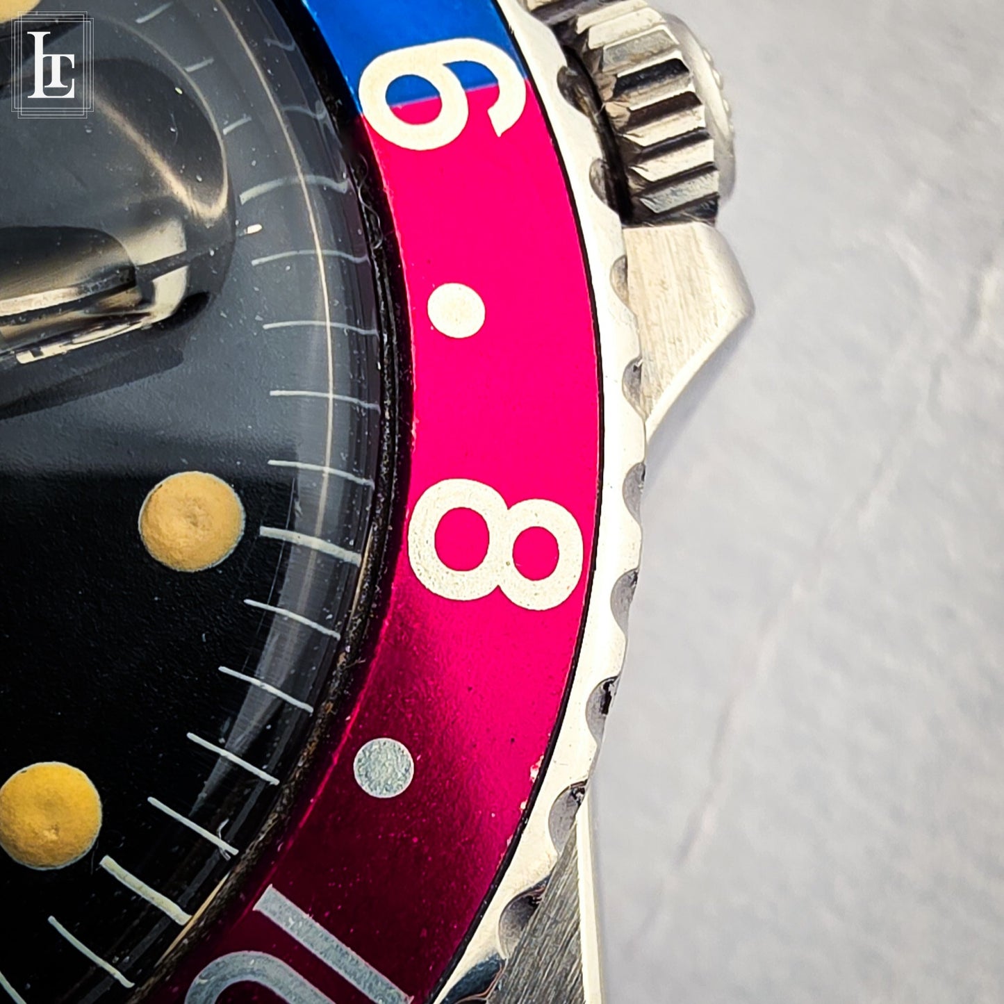 Rolex GMT Master 1675 Pepsi Full Set Long E