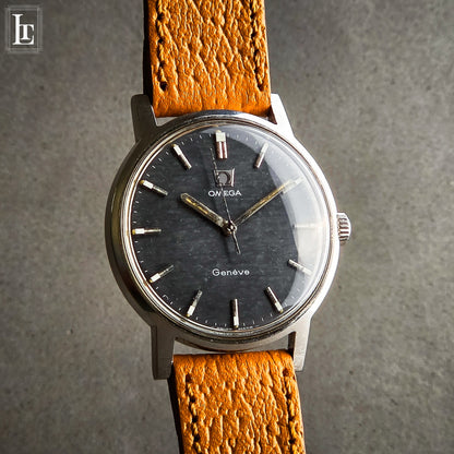 Omega Genève Ref. 135.070 linen