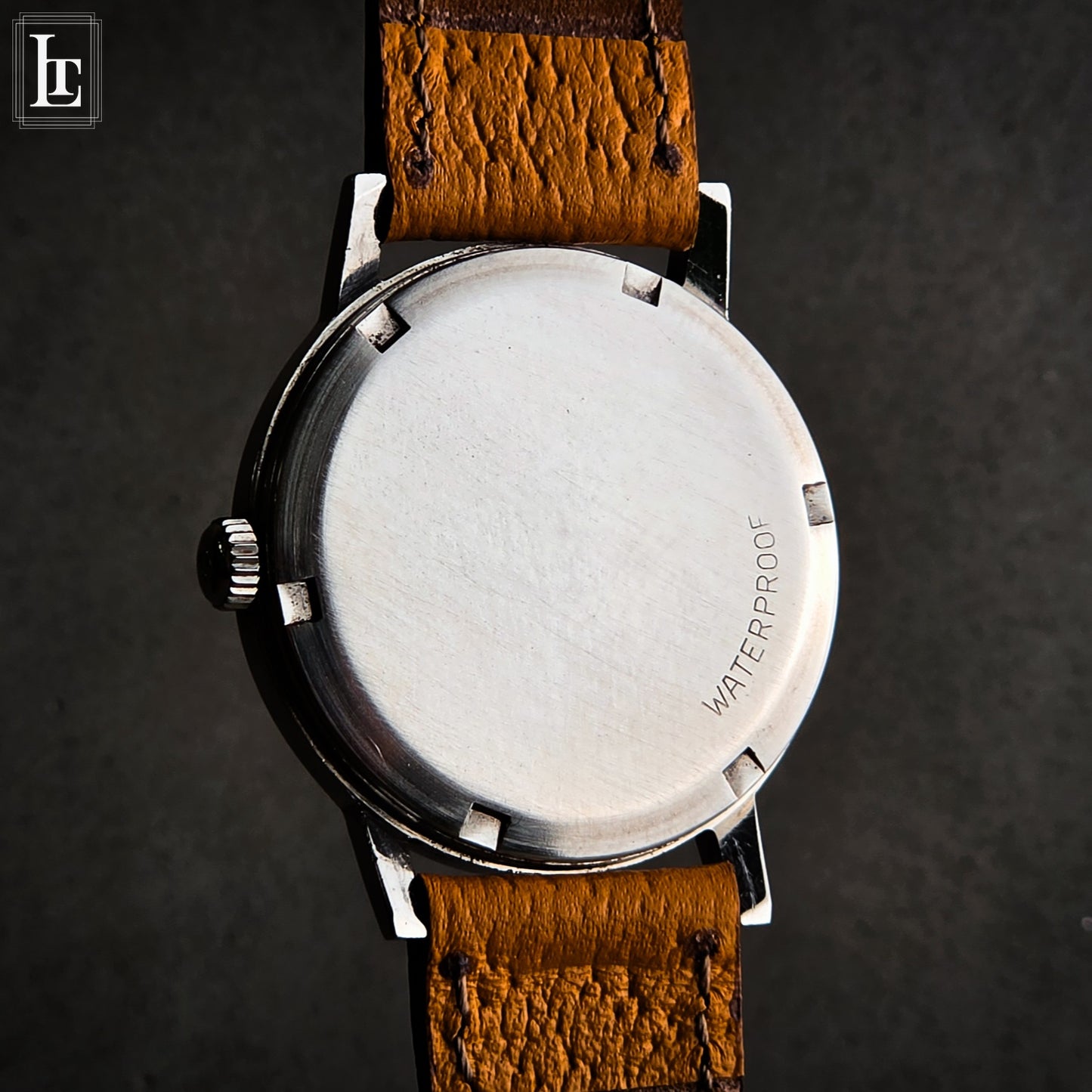 Omega Genève Ref. 135.070 linen