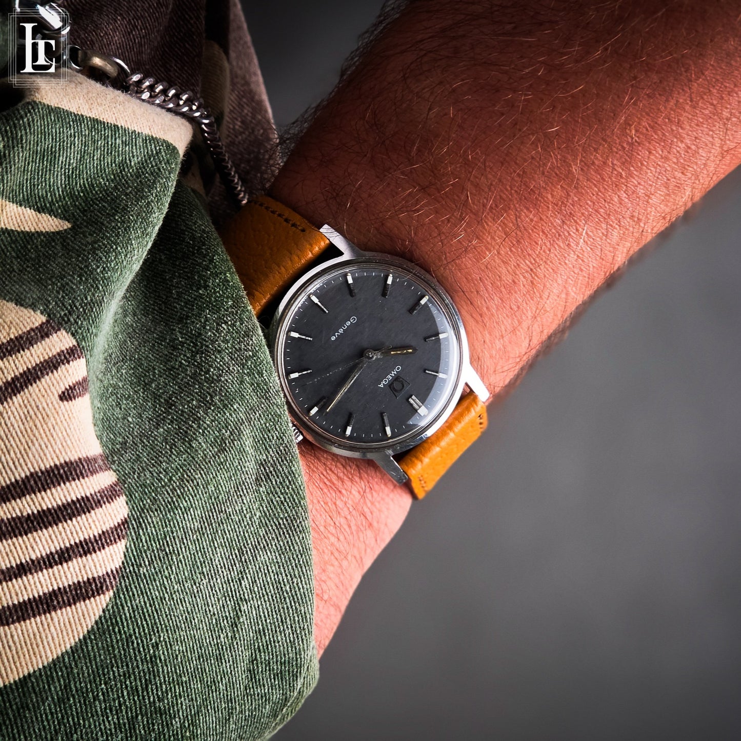 Omega Genève Ref. 135.070 linen