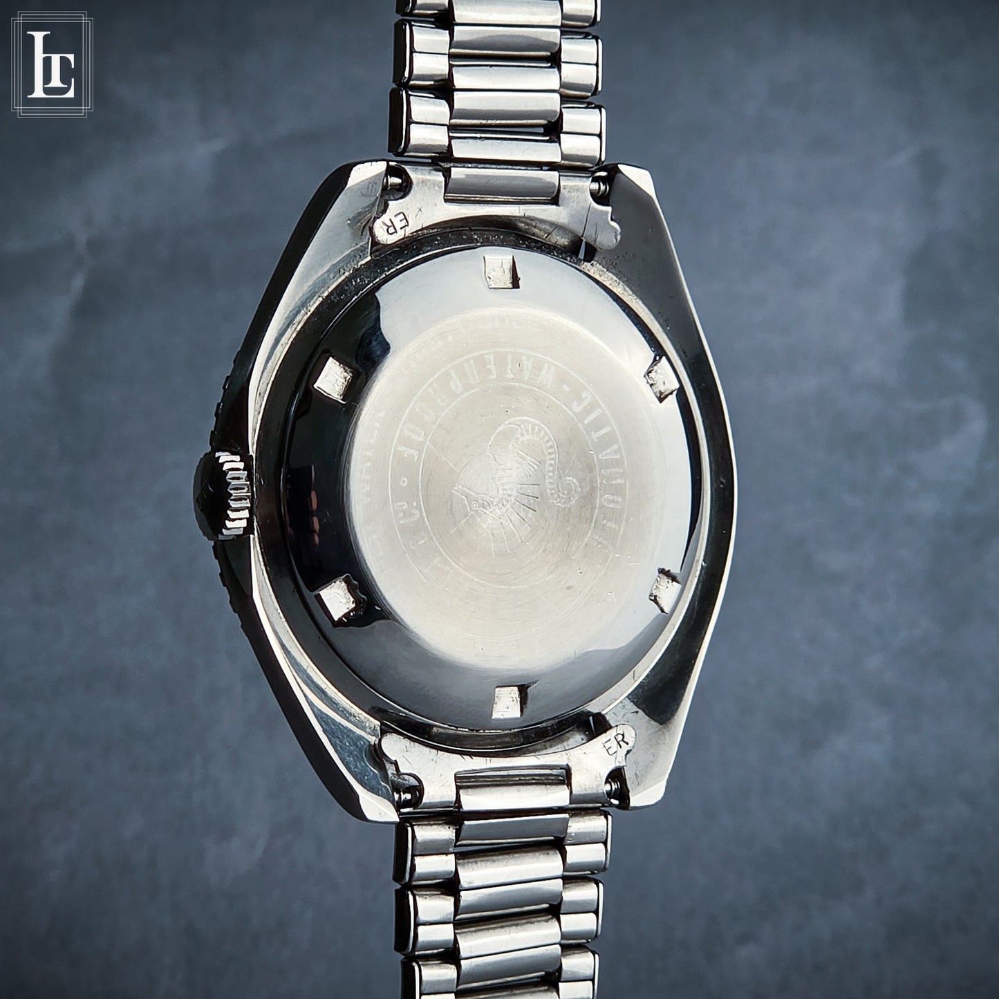 Eberhard Scafograf 300 with bracelet