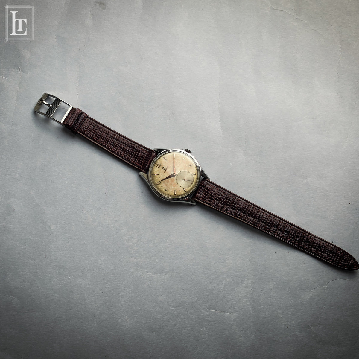 Omega Oversize Ref. 2505-23