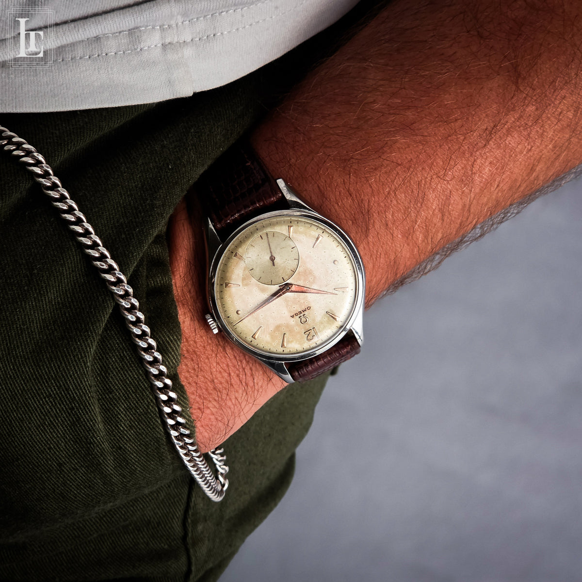 Omega Oversize Ref. 2505-23