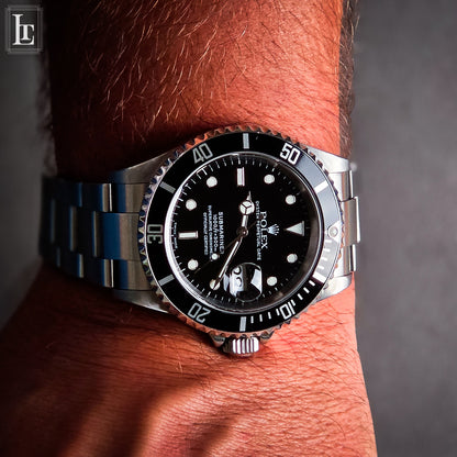 Rolex Submariner 16610 Year 2002