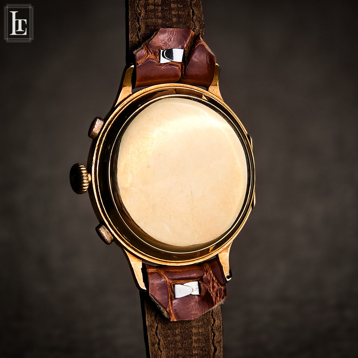 Initiative chronograph oversize gold V22