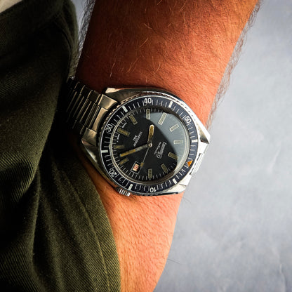 Eberhard Scafograf 300 with bracelet