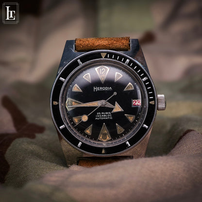 Herodia vintage diver