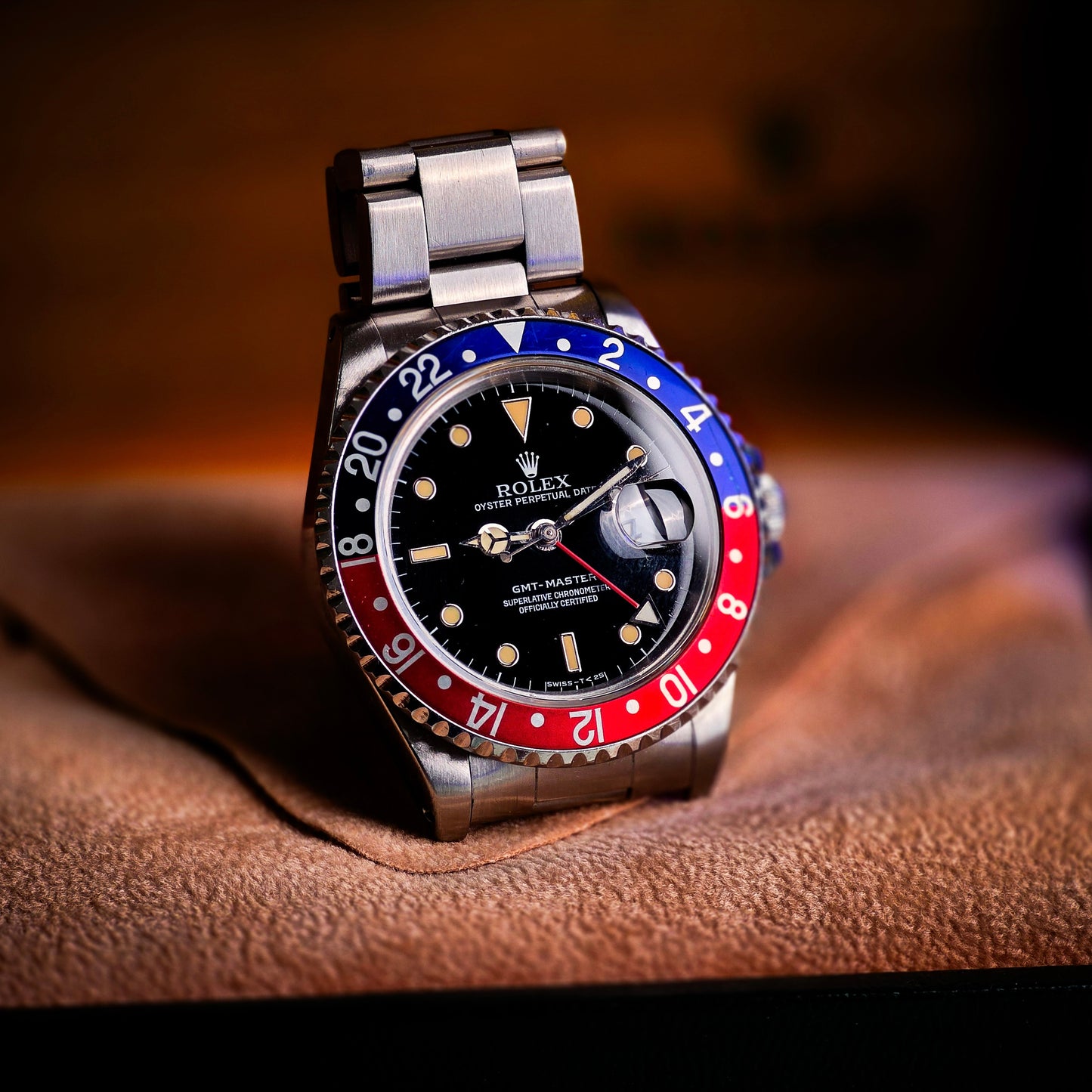 Rolex GMT Master Ref. 16700 b&p