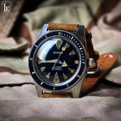 Herodia vintage diver