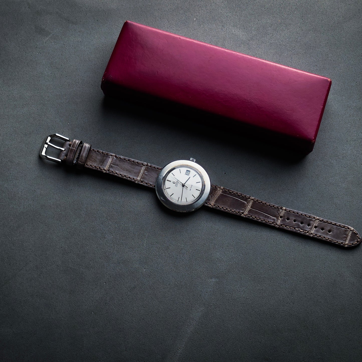 Omega De Ville “UFO”