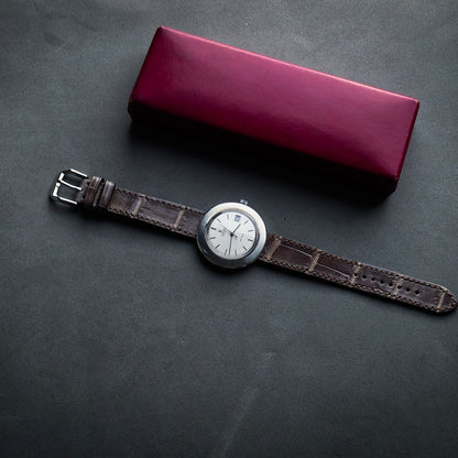 Omega De Ville “UFO”