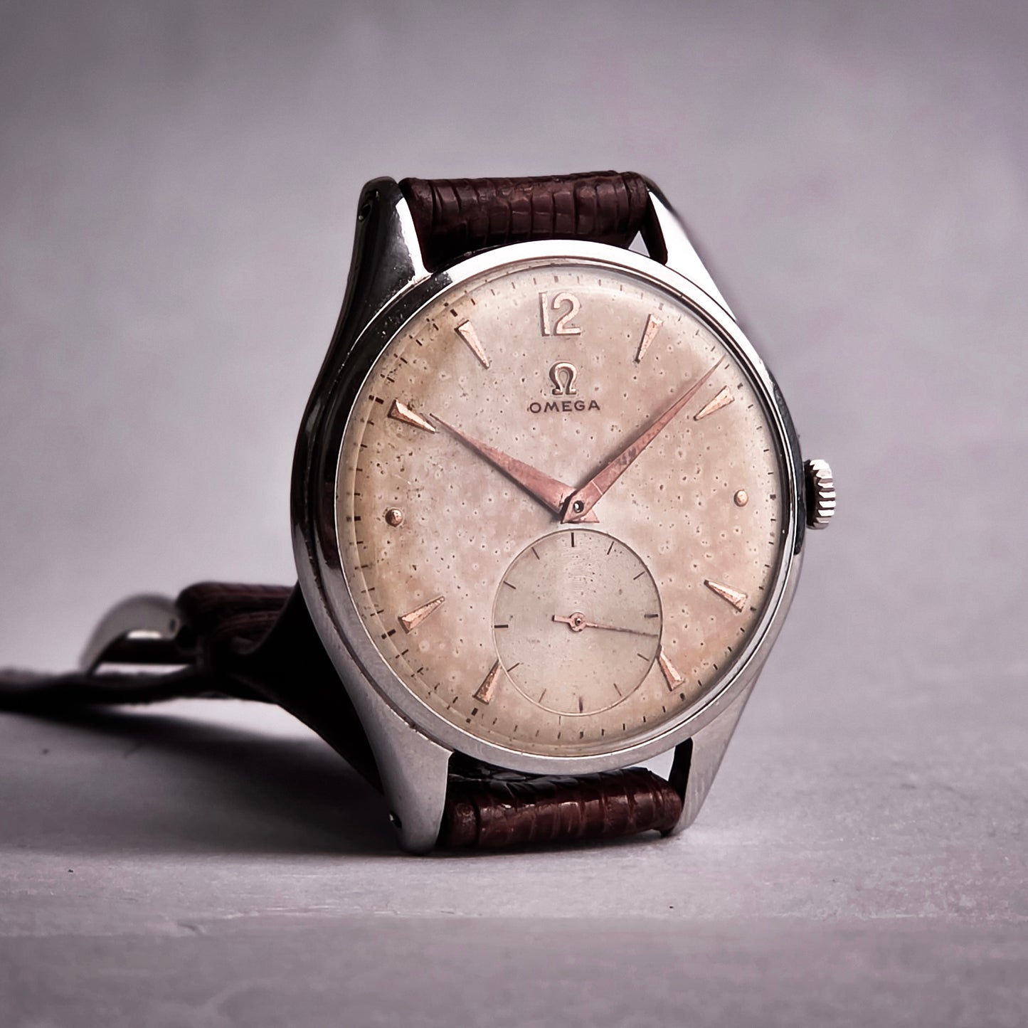 Omega Oversize Ref. 2505-23