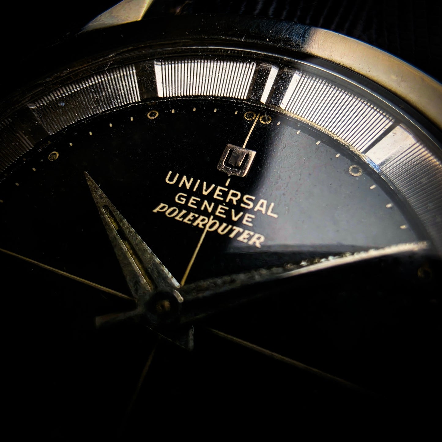 Universal Genève Polerouter nero lucido bumper
