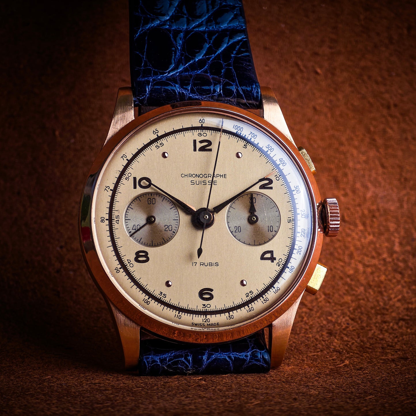 Chronographe Suisse gold chronograph