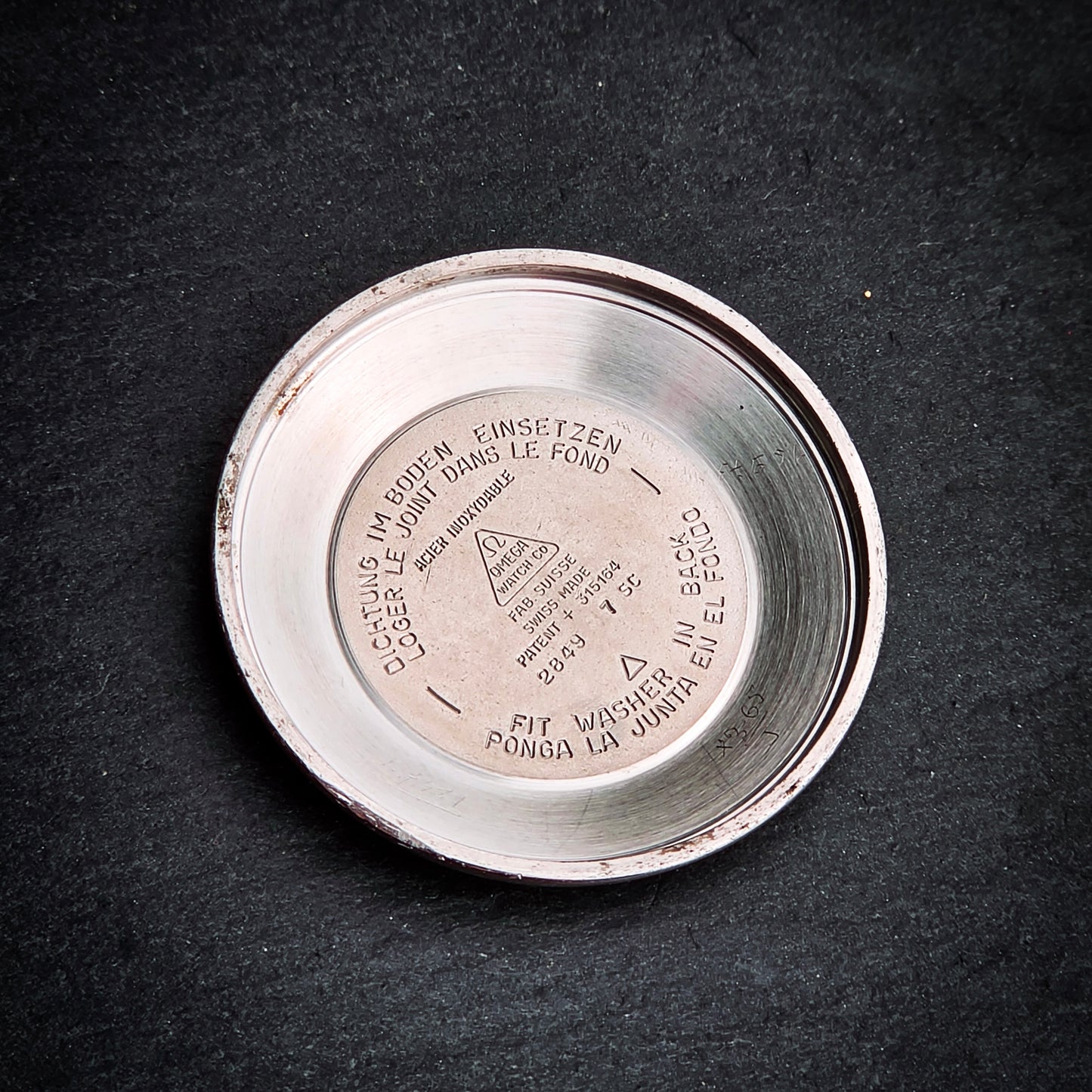 Omega Seamaster Calendar Gilt