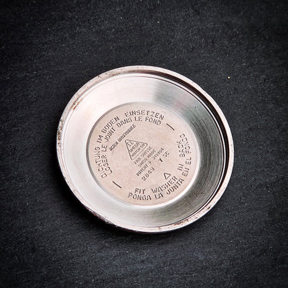 Omega Seamaster Calendar Gilt