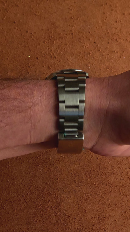 Rolex Explorer I Ref. 14270 Full Set 1996